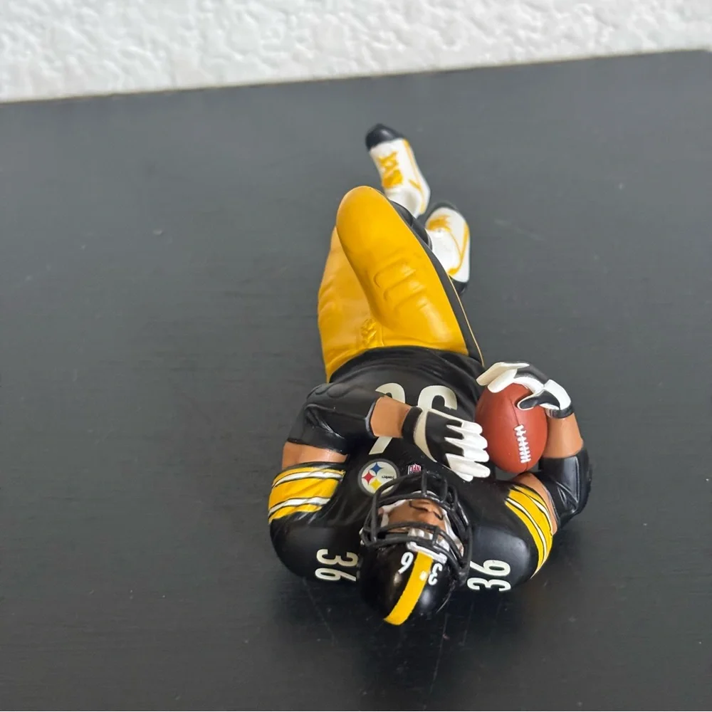 2018 Hallmark Keepsake Christmas Ornament Jerome Bettis 36 Pittsburgh Steelers
